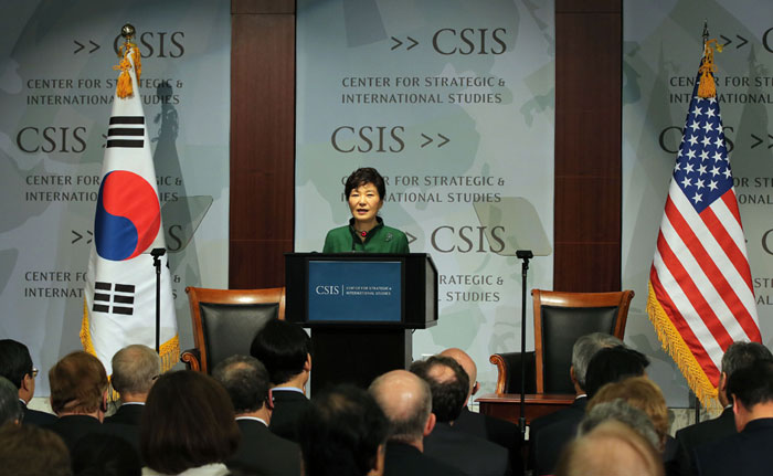 韩国总统朴槿惠:韩美同盟是和平与繁荣的轴心