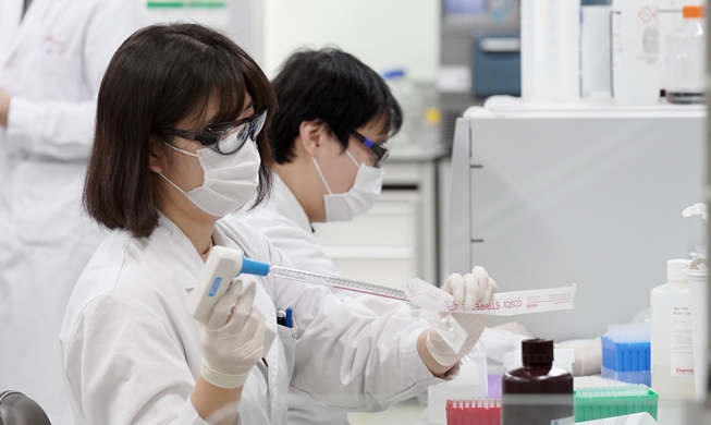 韩逐渐成为新冠疫苗和治疗药物的生产基地