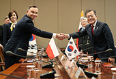 韩-波兰首脑会谈 (2018年2月)
