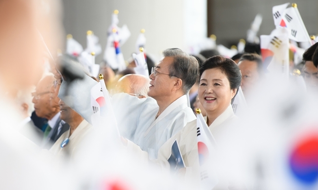 文在寅：“在光复节100周年时将打造统一的韩国”
