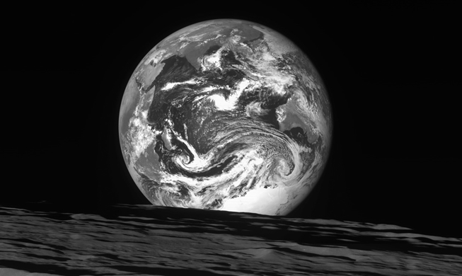 韩航空宇宙研究院公开“Danuri”号所摄地球图像