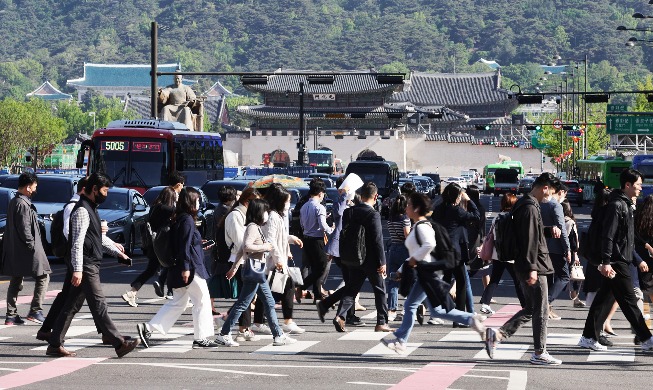 韩去年人均国民收入为3.5373万美元，同比增长10.5%