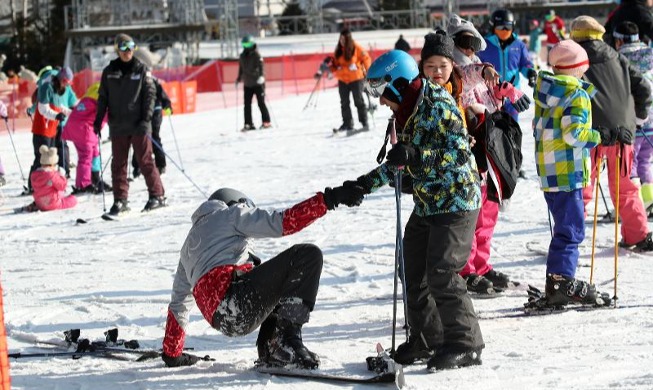 韩重启对台湾、香港团体游客滑雪游