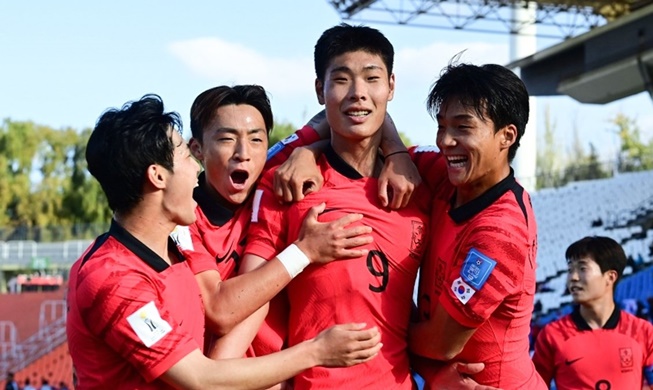 韩国队在国际足联U-20世界杯小组赛首轮击破法国队