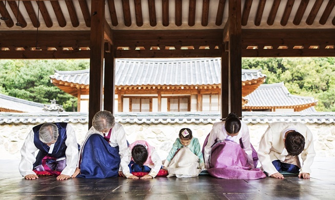 韩国独特的行大礼文化