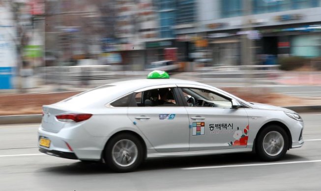 釜山冬柏出租车提供12种语言翻译服务