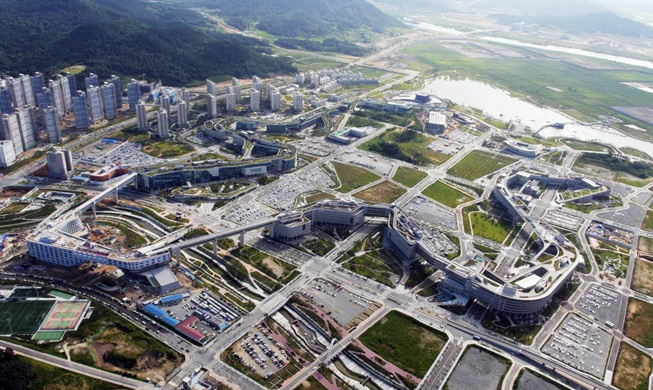 世界银行：韩国在政府科技成熟度指数排名全球第一