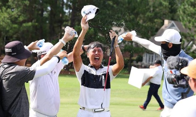 韩国自闭症球手李胜玟在美国残疾人高尔夫球公开赛夺冠