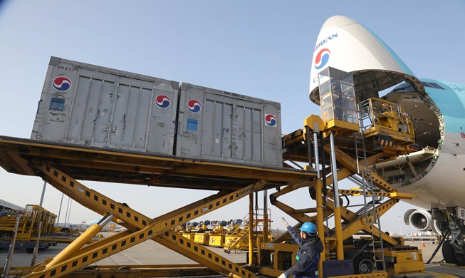 韩去年11月国际收支经常项目顺差89.7亿美元