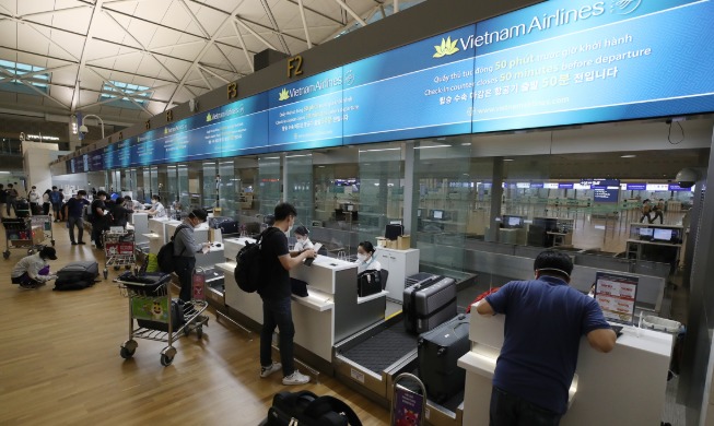 韩政府今起包机输送韩企人员入境中越