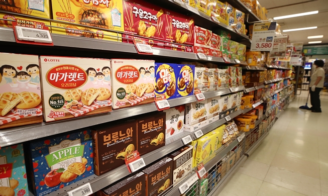 “K-内容”热潮推动去年韩国零食出口额创历史新高