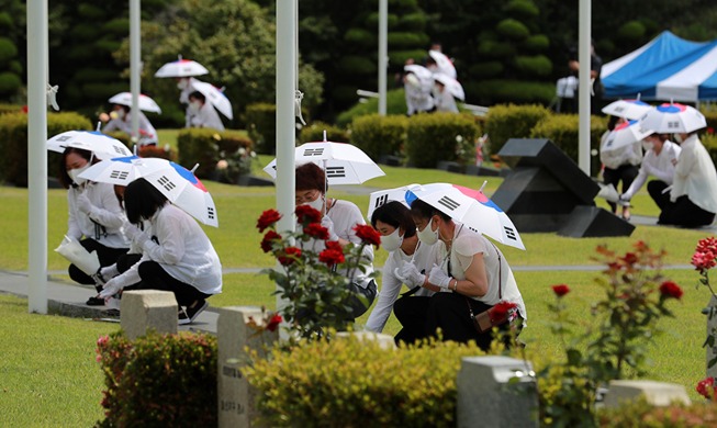 【图片看韩国】 韩国战争联合国军阵亡将士追悼仪式