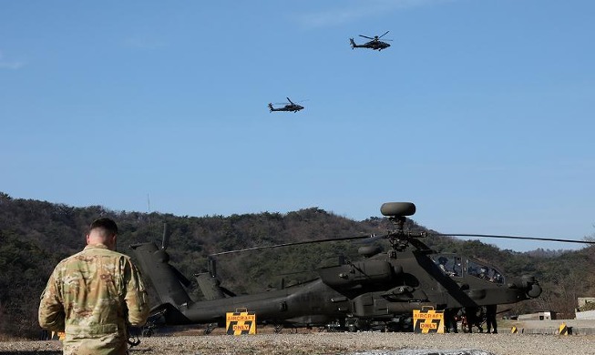 韩美联合举行直升机机动联演