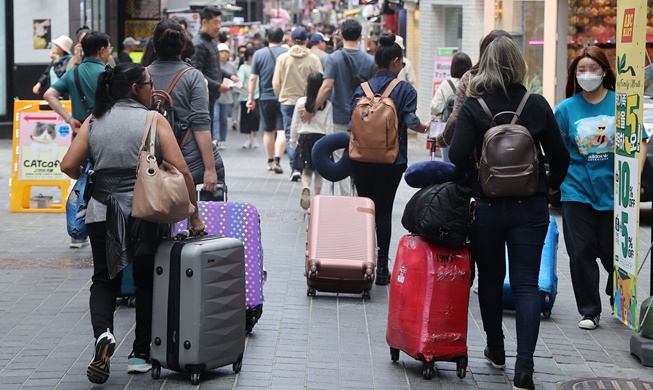 韩4月外国游客达88.9万人次