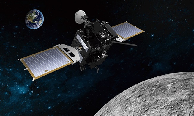 韩首架探月器完成第二次轨迹中途修正