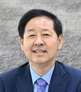具润哲