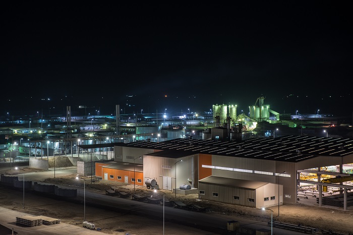 이라크 비스야마에는 현재 60만 명을 수용할 대규모 도시가 지어지고 있다. 