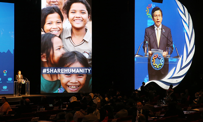 23日，在土耳其伊斯坦布尔举行的世界人道主义救援峰会上，韩国国务总理黄教安发表主题发言。