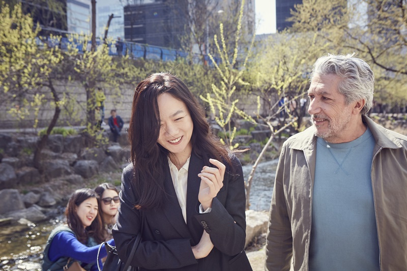 电影《#我在这里》,法国人眼中的首尔 : Korea.net : 大韩民国官方网站