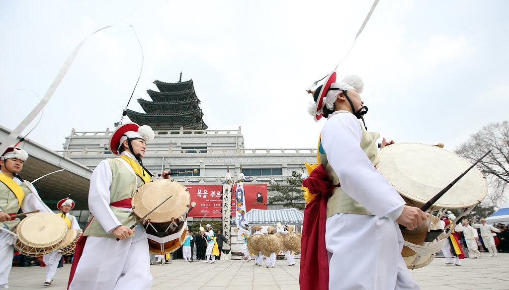 韩国国内外欢度农历新年 Korea Net The Official Website Of The Republic Of Korea