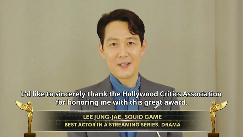 ▲ ‘오징어게임’ 주연배우 이정재가 14일(현지시간) 진행된 HCA(Hollywood Critics Association, 할리우드 비평가 협회) TV 어워즈 2022에서 수상 소감을 전하고 있다. HCA 유튜브 채널