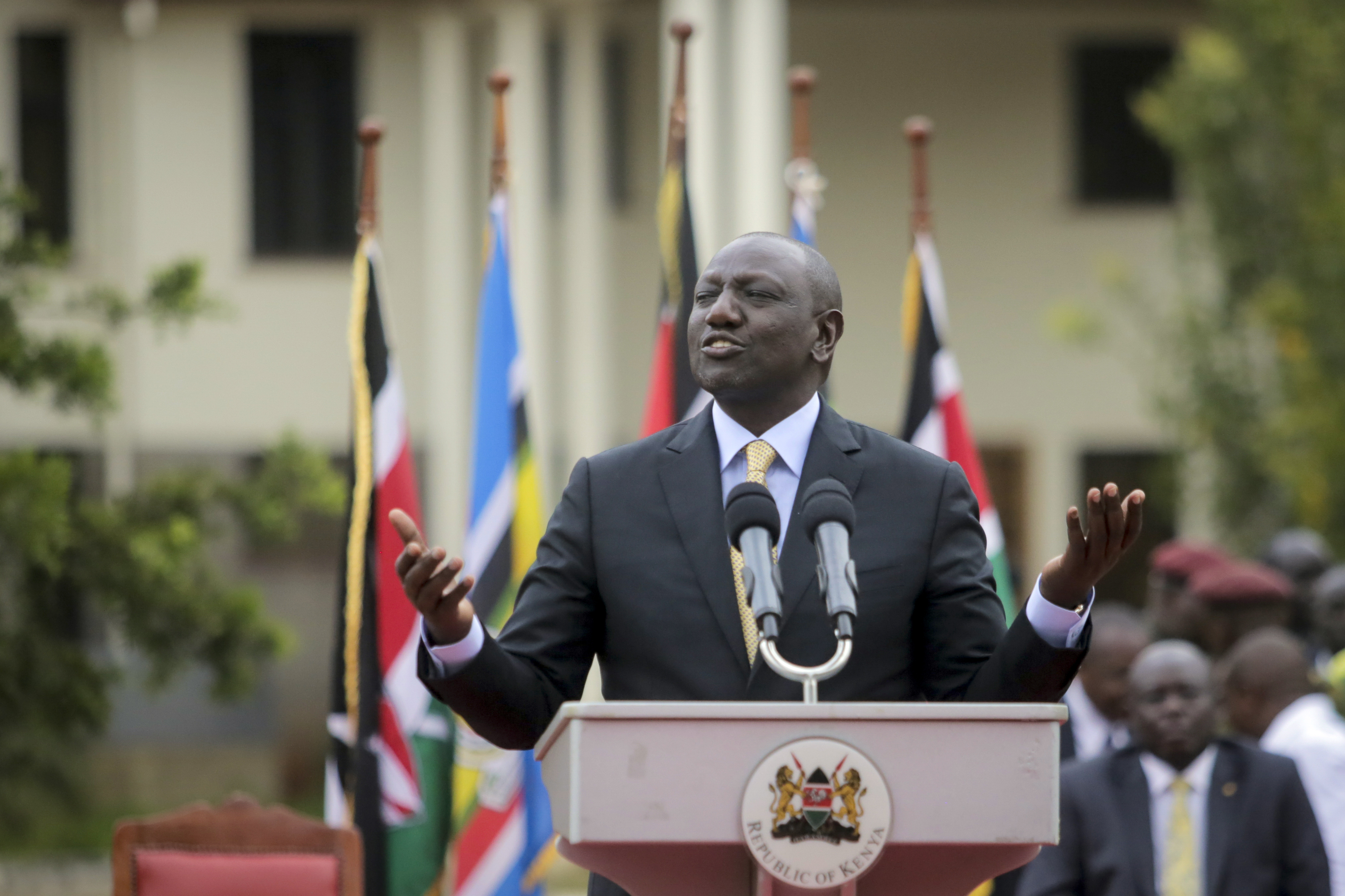 11月23日，在龙山总统室，韩国总统尹锡悦将会晤肯尼亚总统威廉·萨莫伊·鲁托。图片来源：韩联社