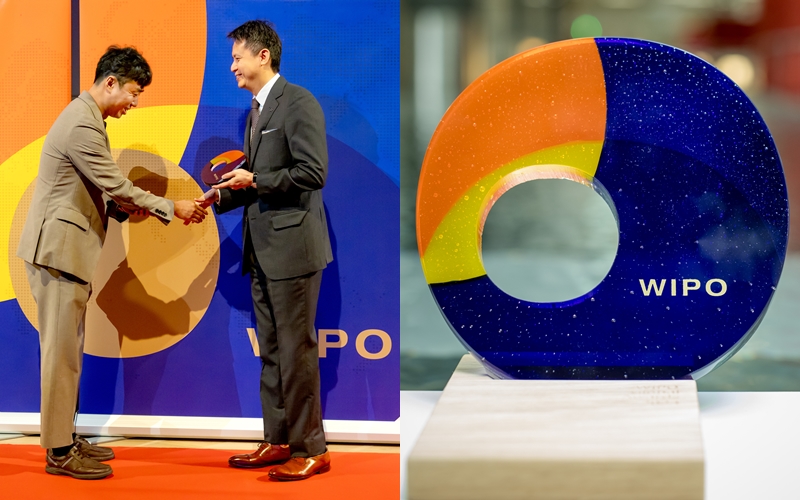 当地时间7月12日，在瑞士世界知识产权组织（WIPO）总部举行的“2024全球奖”颁奖典礼上，AETECH公司代表朴太莹（左）正在接受颁奖。图片来源：AETECH