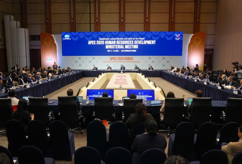 5月12日，2025年亚太经济合作组织（APEC）人力资源开发部长级会议在济州国际会议中心举行。图片来源：济州道 