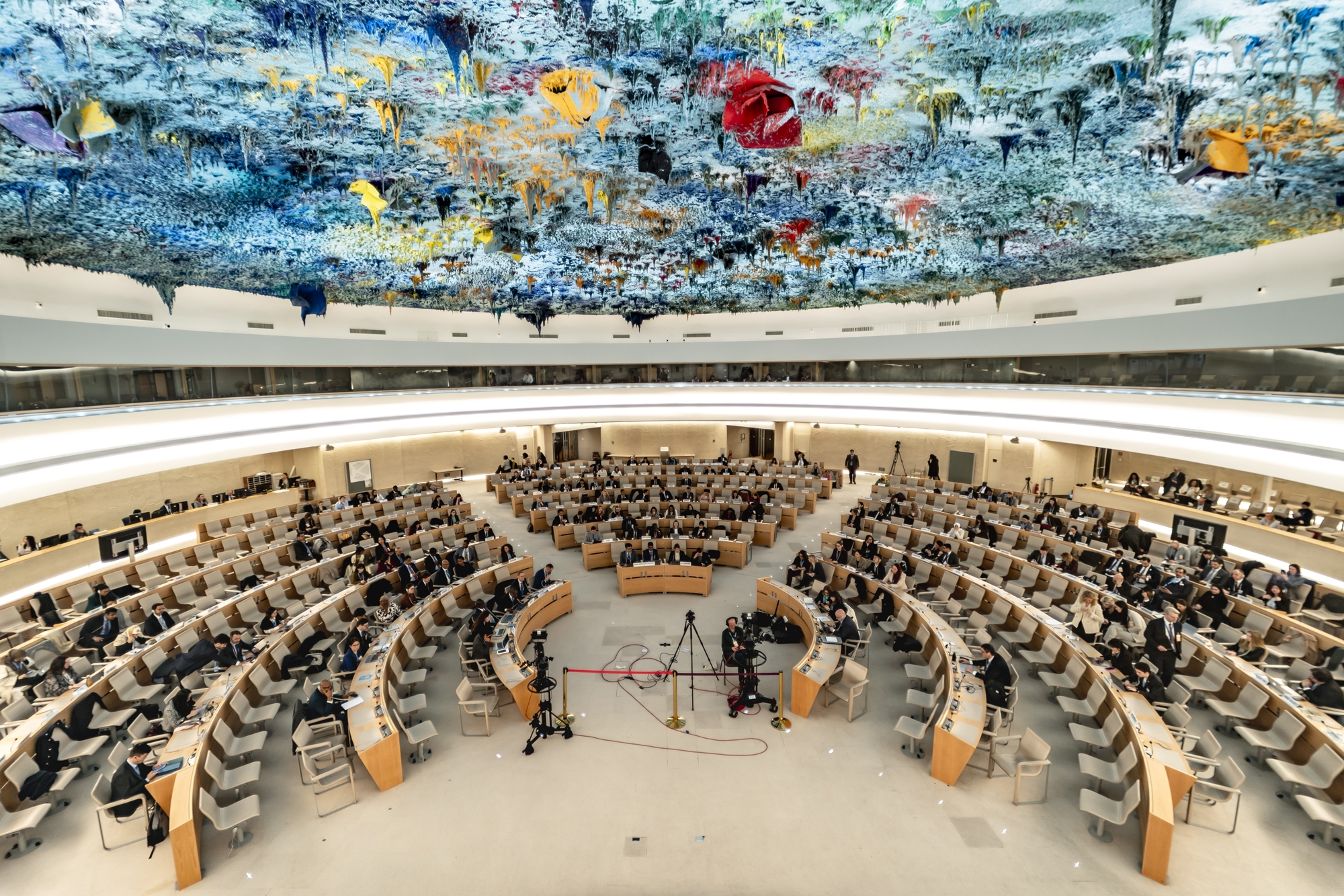 7月7日，在第59届联合国人权理事会上，由韩国政府主导提交的“新技术与人权”决议以共识（未经投票的同意）意见获得通过。图为2月24日，第58届联合国人权理事会高级别会议在瑞士日内瓦联合国总部召开。图片来源：韩联社