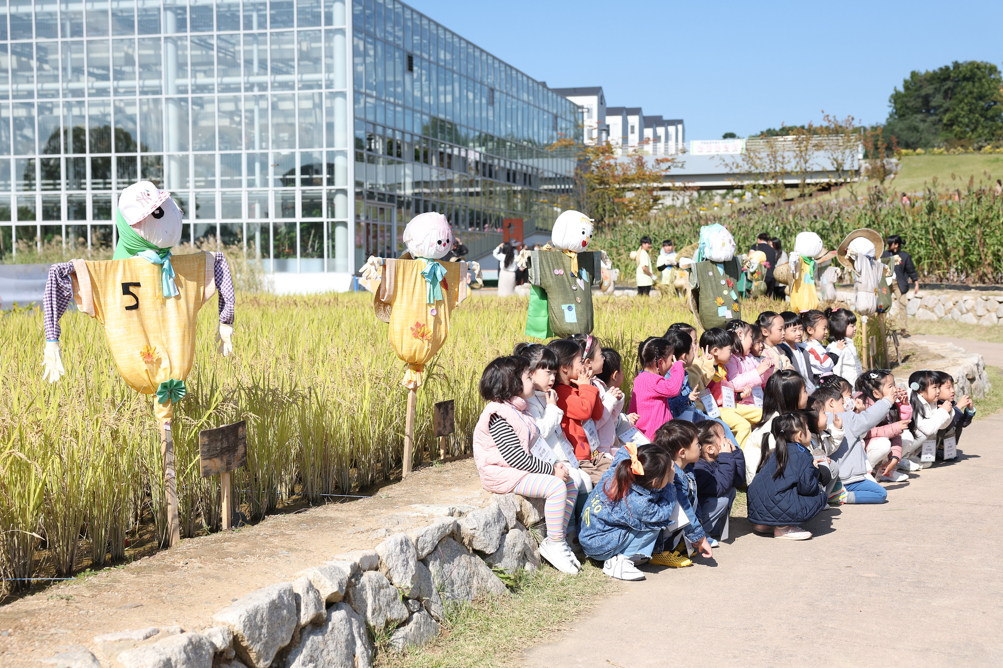 10月22日,访问京畿道水原市国立农业博物馆的小朋友们。韩宣网记者李廷佑 摄