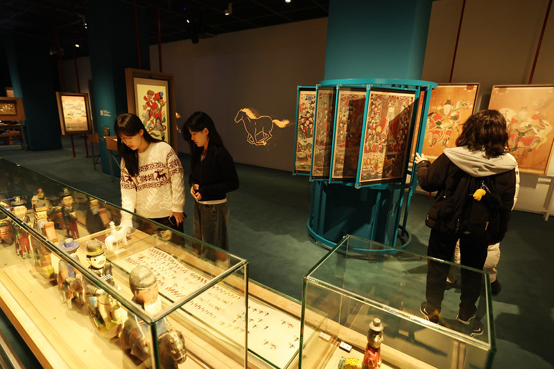 为迎接2026年丙午马年，首尔钟路区国立民俗博物馆正在举办特别展《日常生活中处处可见的“马”》，展览将举行至3月2日。韩宣网记者朴大珍 摄