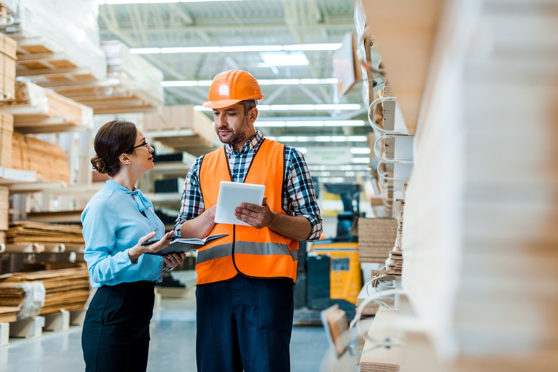 2月6日，韩国法务部表示，为培养&ldquo;熟练型外国技术人才&rdquo;，在16所专科大学示范指定了&ldquo;培养型专业技术学科&rdquo;。图片来源：iclickart（根据版权法，图片未经允许严禁转载复制）