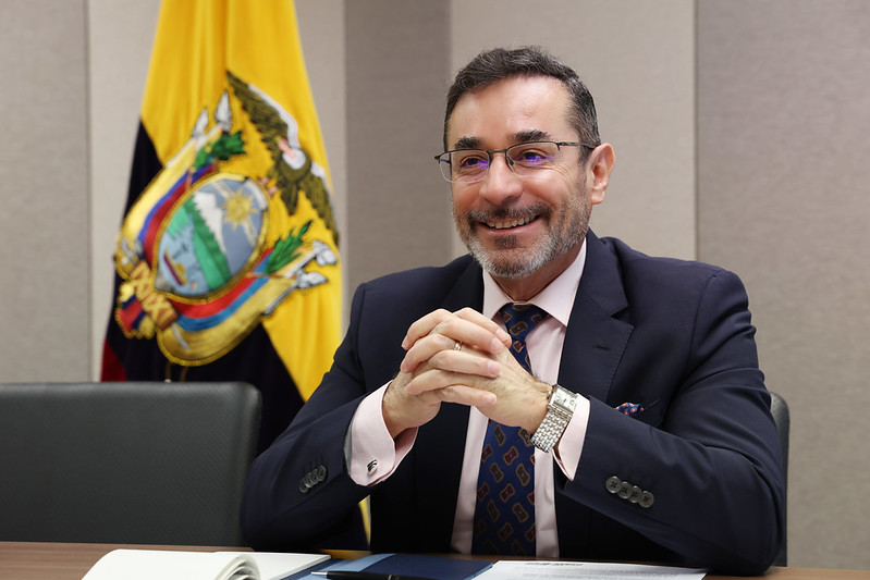 3月11日，在首尔钟路区厄瓜多尔大使馆，厄瓜多尔驻韩大使帕特里西奥·埃斯特班·特罗亚·苏亚雷斯接受了韩宣网的采访。韩宣网记者李廷佑 摄