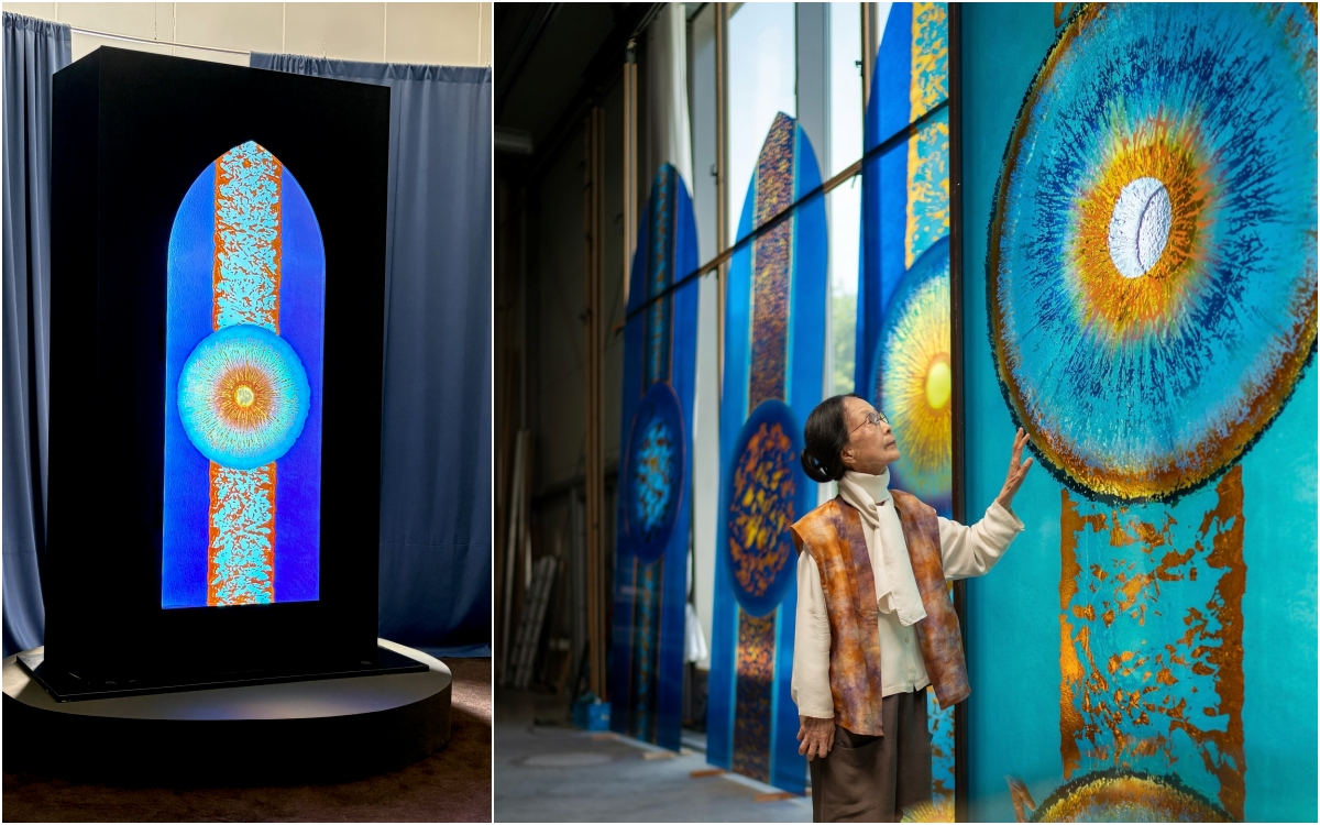 左图为国立现代美术馆清州馆5层展厅入口展出的沙特尔大教堂彩色玻璃《光之诞生》再现作品；右图为2018年方惠子在制作现场。韩宣网记者Charles Audouin 摄、彼得斯工作室官方Facebook