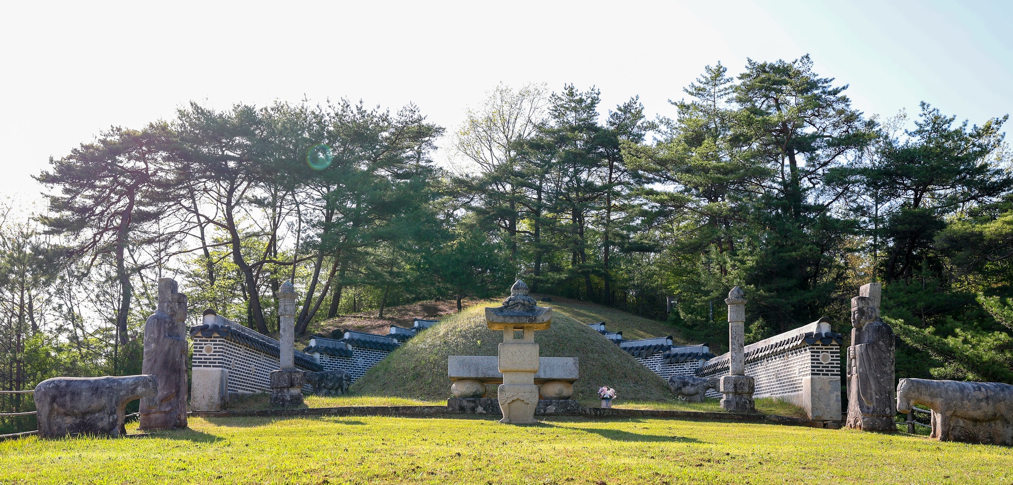 在肃宗24年（1698年）复位的端宗庄陵。因群臣强烈反对，整体规模较其他王陵更为简朴。韩宣网记者李廷佑 摄