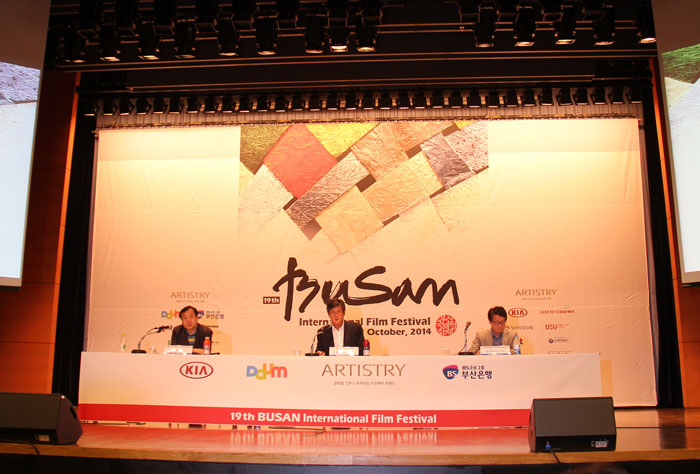 지난 2일 기자회견에서 제19회 부산국제영화제의 개막작, 폐막작, 초청자 명단 등이 발표됐다. (사진: 임재언)