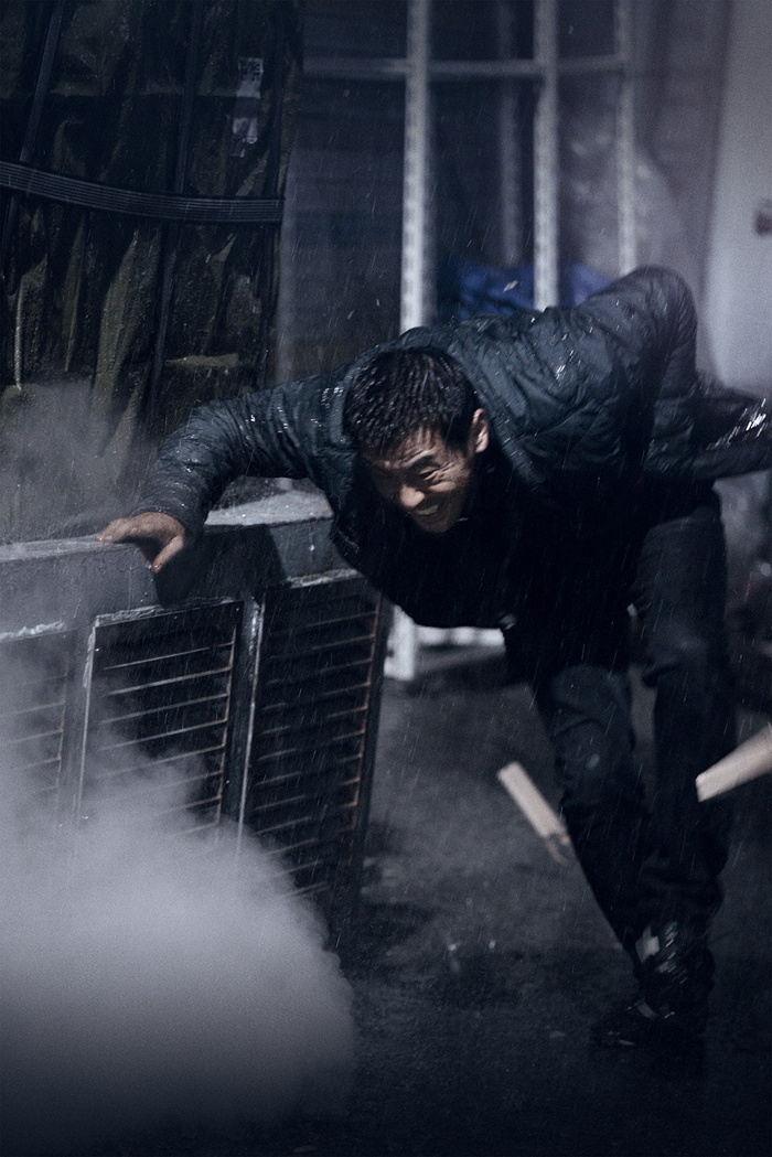 영화 '표적'의 이진욱(위), 류승룡 (아래) (사진: CJ 엔터테인먼트)