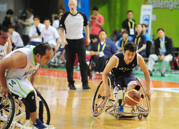 지난 5일 개막식 이후 열린 멕시코와의 경기에서 한국이 72-61로 승리했다. 72-61로 여유 있게 승리했다. 72-61로 여유 있게 승리했다. 