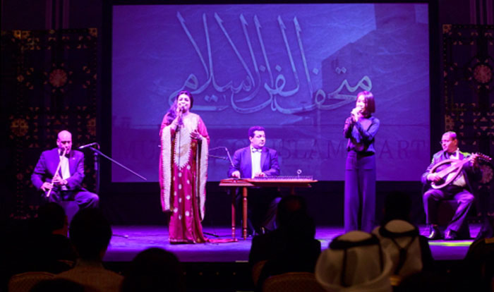 한국, 카타르 연주자들이 7일 ‘한국-카타르 문화교류의 밤’에서` 양국의 전통악기로 협연을 하고 있다. 