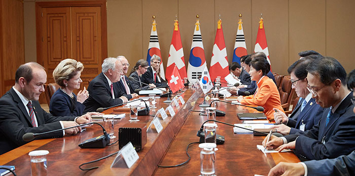 Korea_Switzerland_Summit_0714_01.jpg