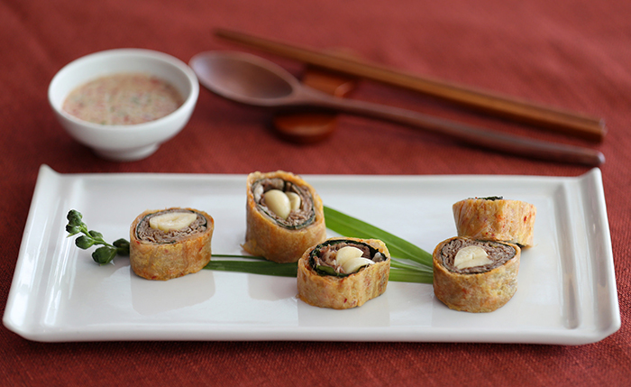 한국의 고대국가 고조선 건국신화인 단군신화에서 이름을 따온 ‘단군신화전’은 음식을 맛보며 한국의 역사에 대해 관심을 가지게 하는 메뉴다.