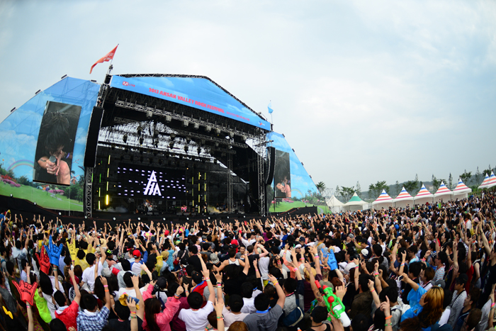 제6회 '안산M밸리록페스티벌'에는 국내외 80여 팀이 록·헤비메탈 공연을 선보인다. 
