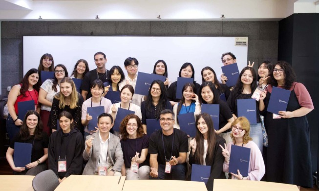 韩国文学翻译院通过“特殊语种研修班”扩大K-文学海外影响力