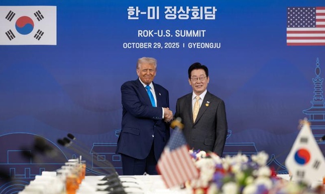 APEC峰会和关税谈判提振韩经济心理指数