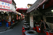 在小巷里感受韩国的下班文化