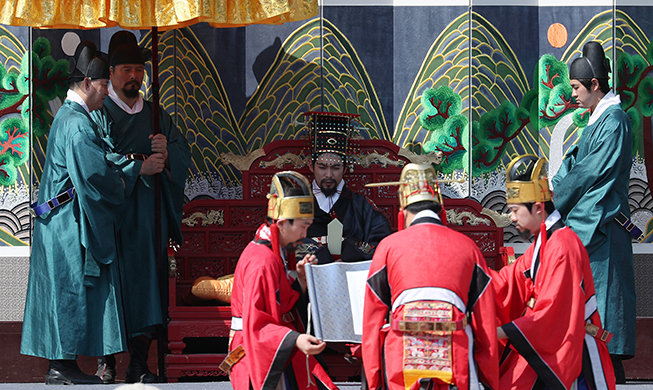 在德寿宫遇见的光武元年（1897年）