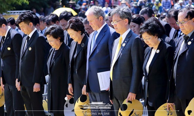 韩前总统卢武铉逝世十周年纪念活动