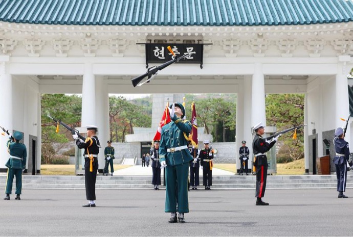 显忠门例行军仪仗仪式