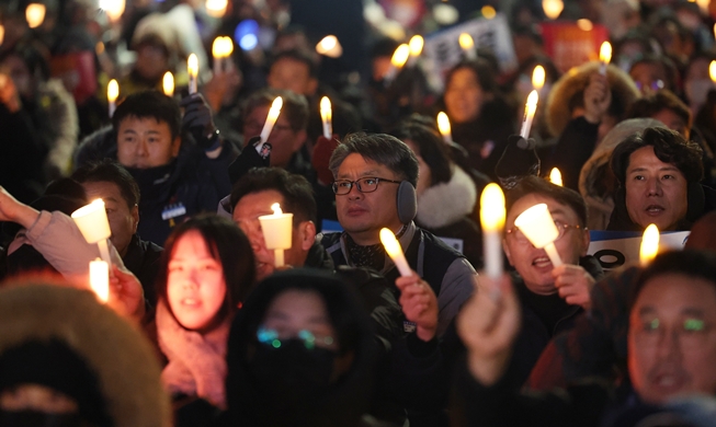 韩国国民因阻止戒严被推选为诺贝尔和平奖候选人