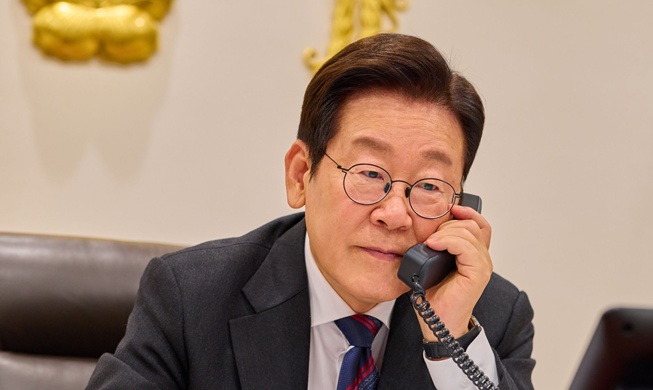李在明与泰国总理首次通话 双方同意推动《全面经济伙伴关系协定》早日达成